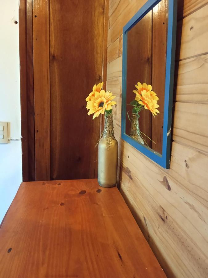 Garden Stone Hostel Пуерто Игуасу Екстериор снимка