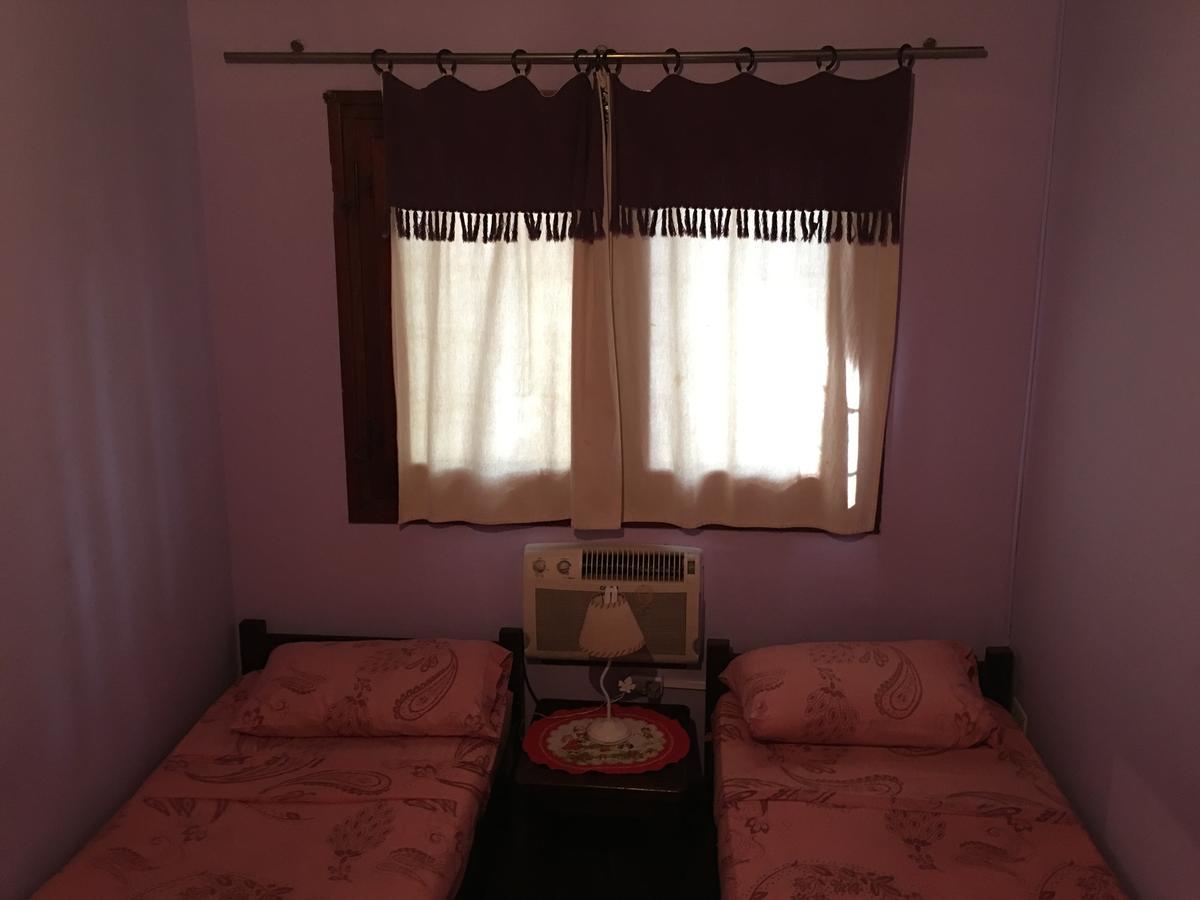Garden Stone Hostel Пуерто Игуасу Екстериор снимка