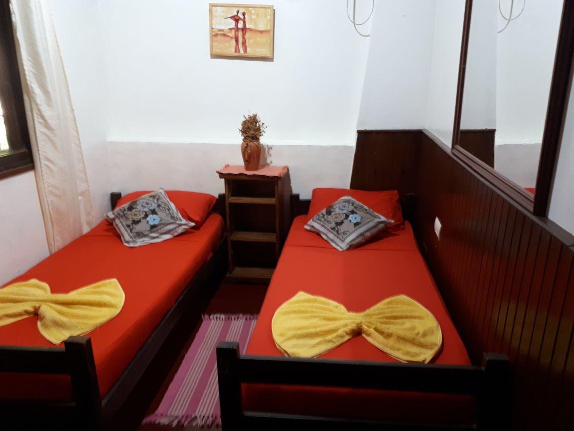 Garden Stone Hostel Пуерто Игуасу Екстериор снимка